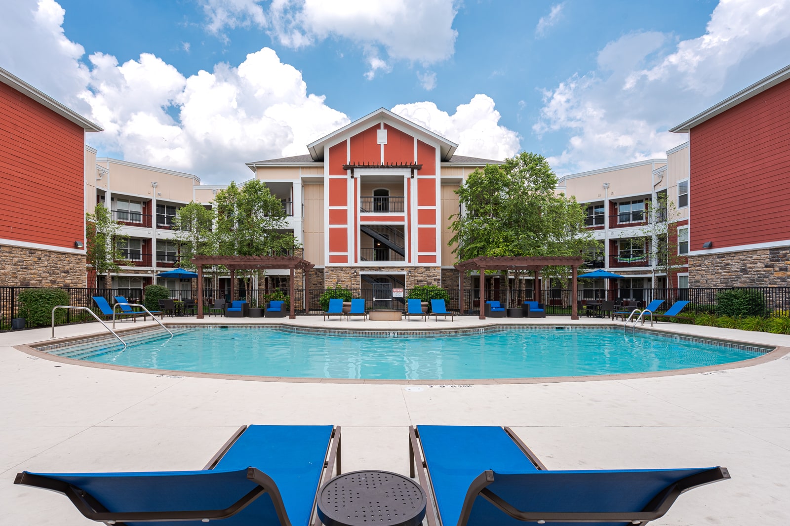Hurstbourne Estates apartments swimming pool.